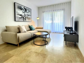 Marina Magic Two Bedroom, Two-Bathroom Apartment Steps from Duquesa Harbour and the Beach, Manilva